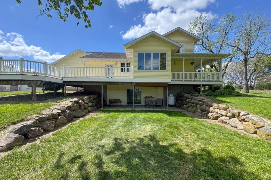 9145 Smythe School Road, Beloit, WI 53511 - #2