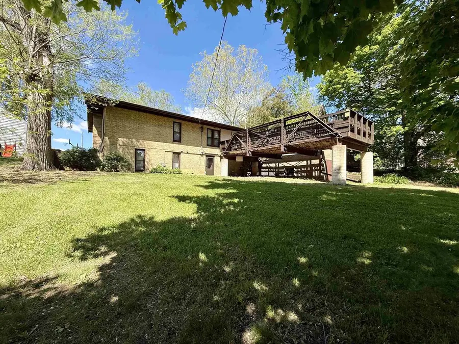 780 S Beaumont Road, Prairie Du Chien, WI 53821 - #2
