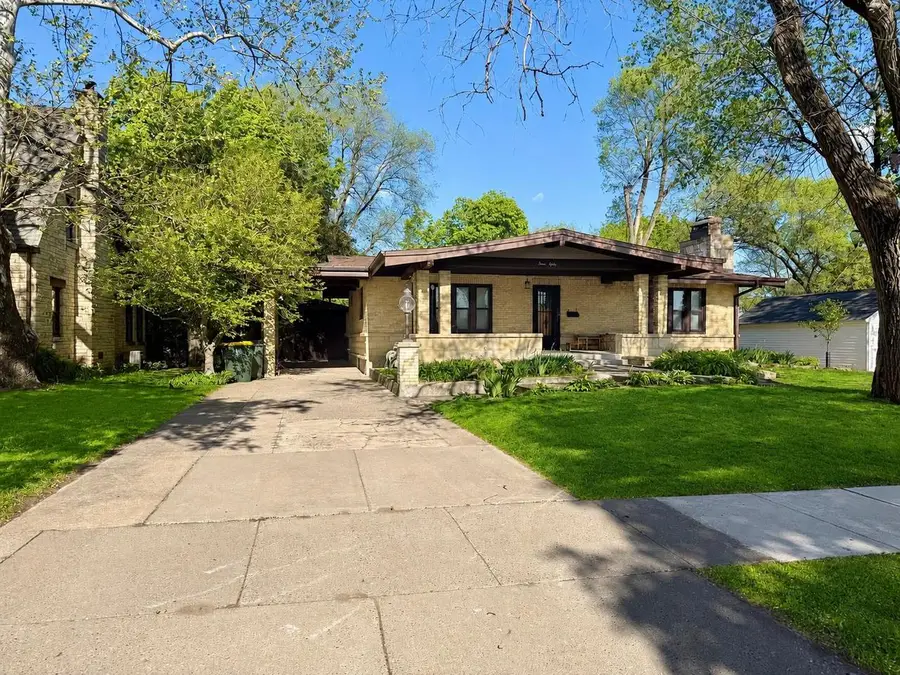 780 S Beaumont Road, Prairie Du Chien, WI 53821 - #3