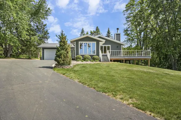 810 Rosemary Lane, Baraboo, WI 53913