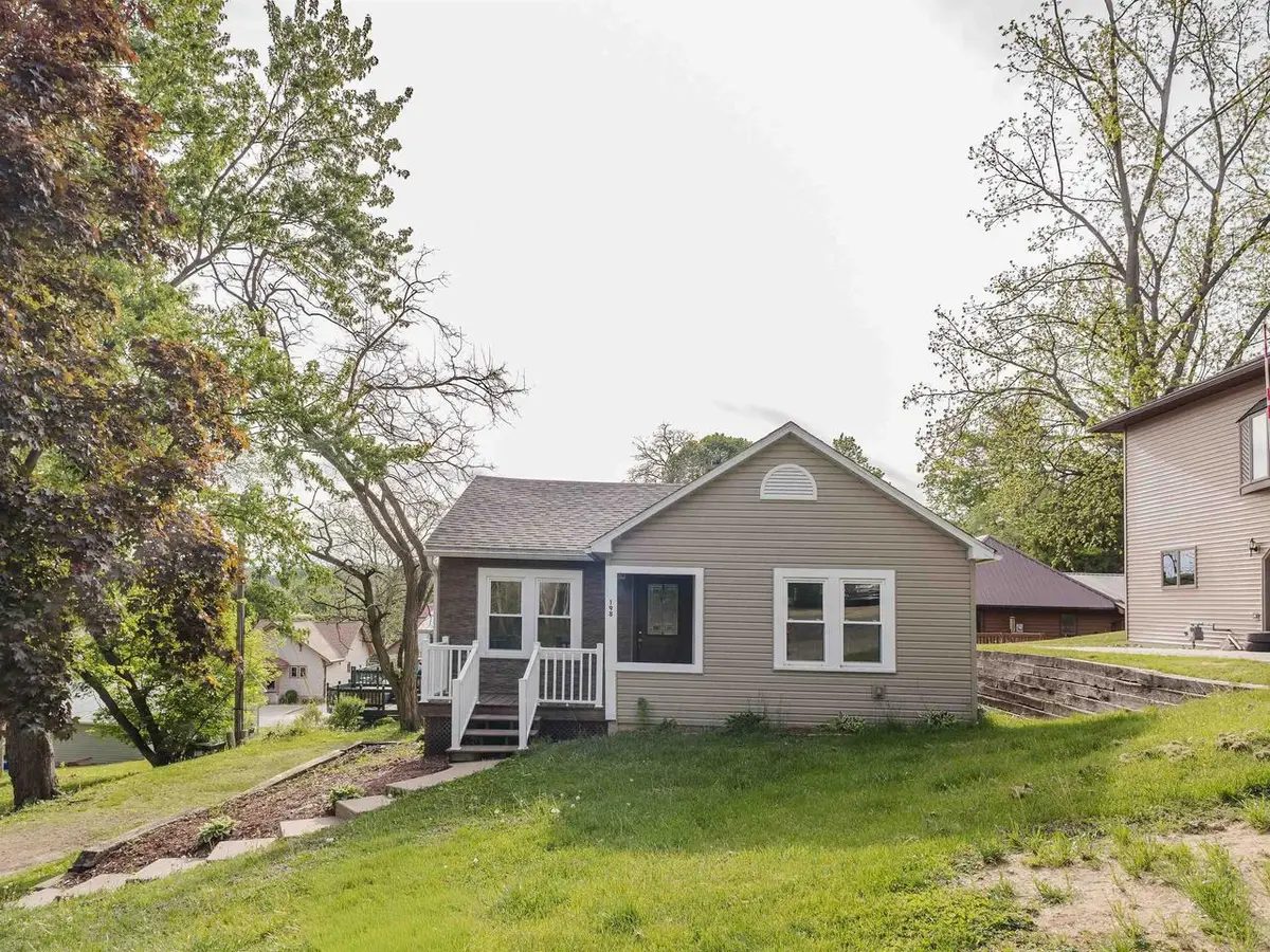 198 S Rosa Street, Richland Center, WI 53581 - #1