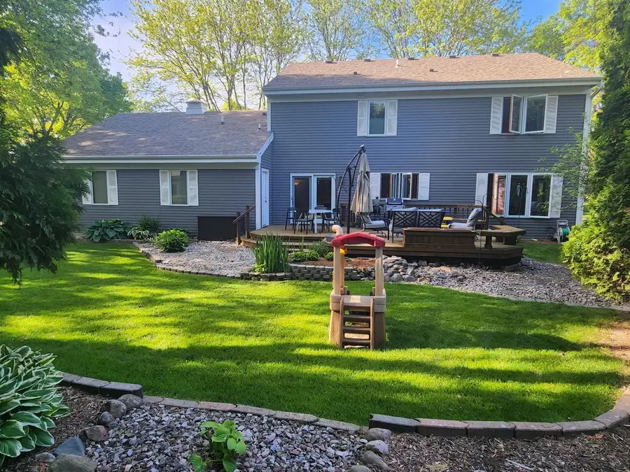 913 Sauk Ridge Trail, Madison, WI 53717 - #2