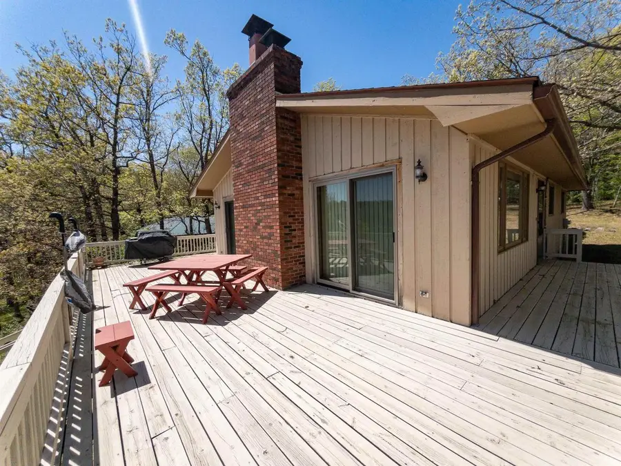 3142 2nd Court, Oxford, WI 53952 - #2