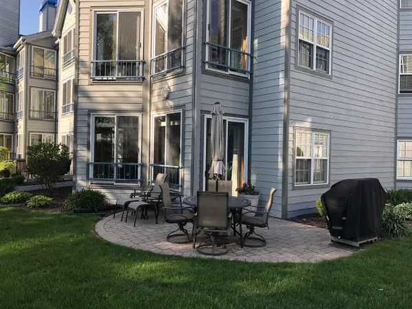 5383 Mariners Cove Drive #405, Madison, WI 53704