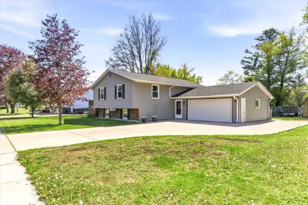 2330 S 12th Street, Wisconsin Rapids, WI 54494