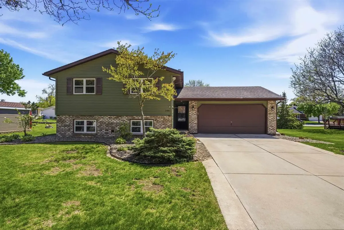 166 Martin Place, Fond Du Lac, WI 54935 - #1