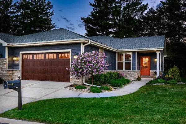 901 Whispering Pines Circle, Lake Mills, WI 53551