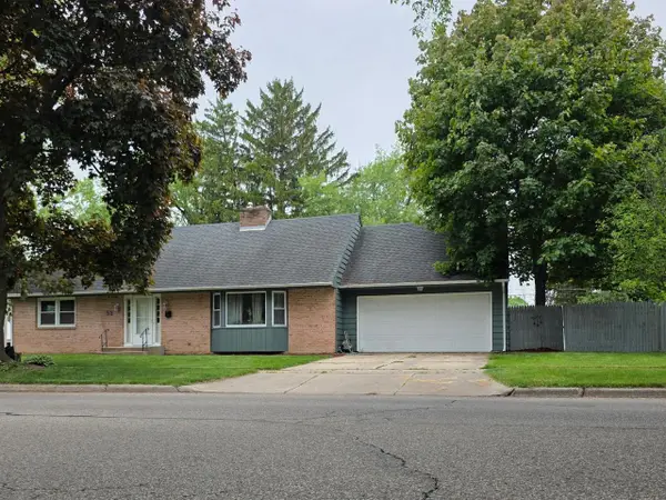 52 Randall Avenue, Janesville, WI 53545