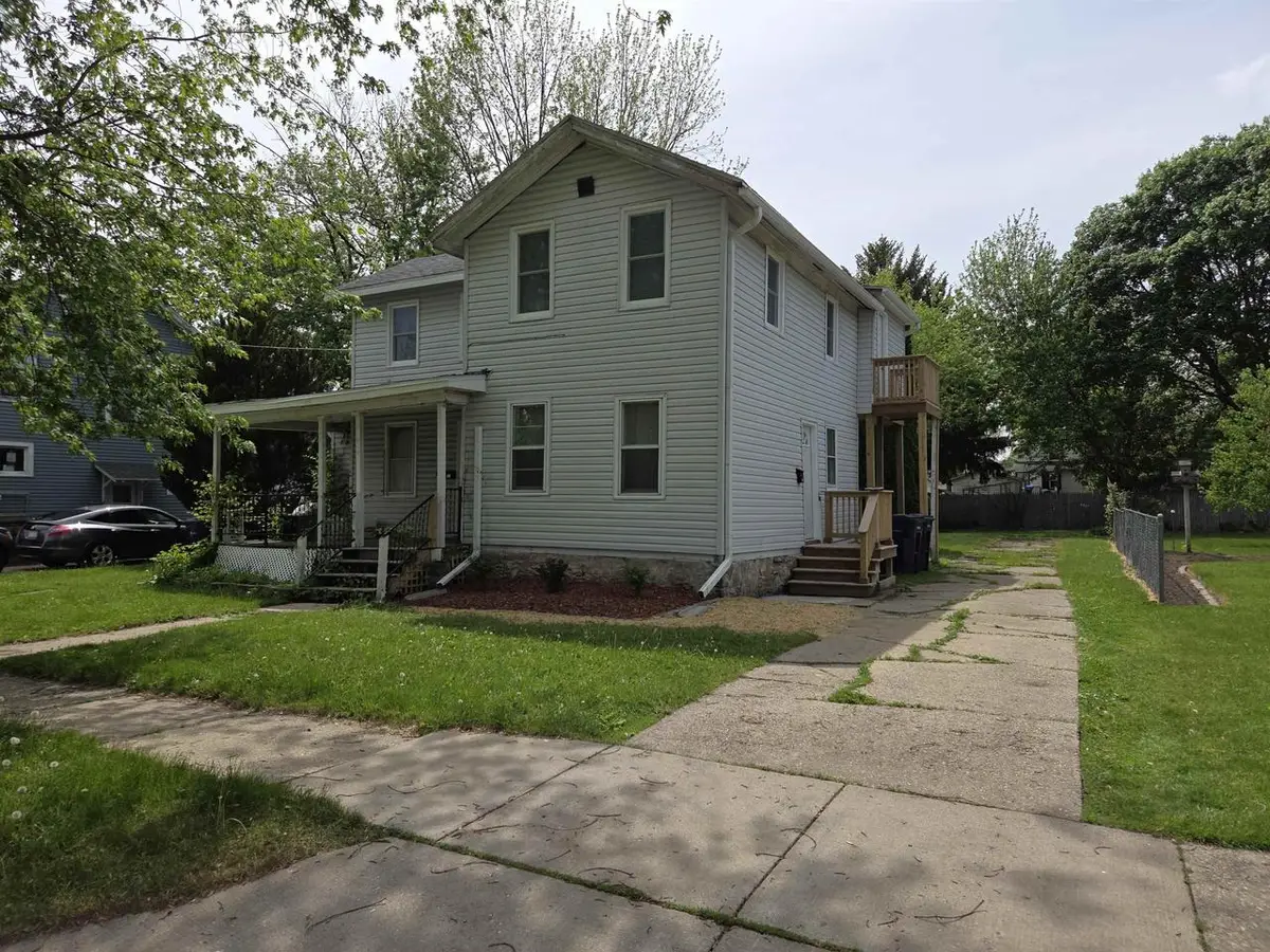 515 N Pearl Street, Janesville, WI 53548 - #1