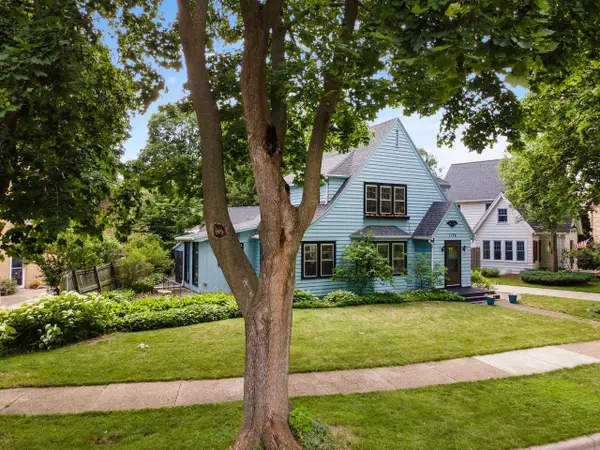 1176 Columbus Circle, Janesville, WI 53545