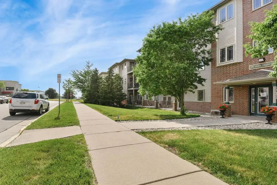 102 PRAIRIE HEIGHTS Drive #212, Verona, WI 53593 - #2