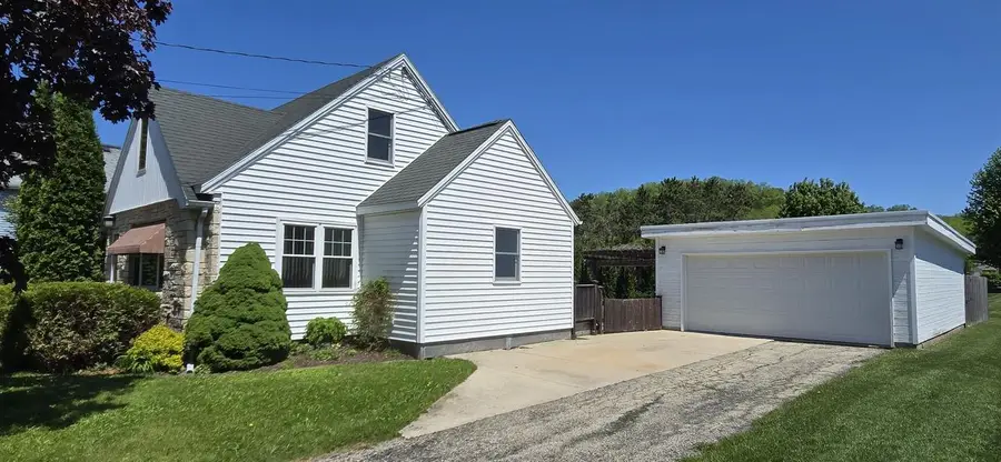 2041 Julius Street, Cross Plains, WI 53528 - #2