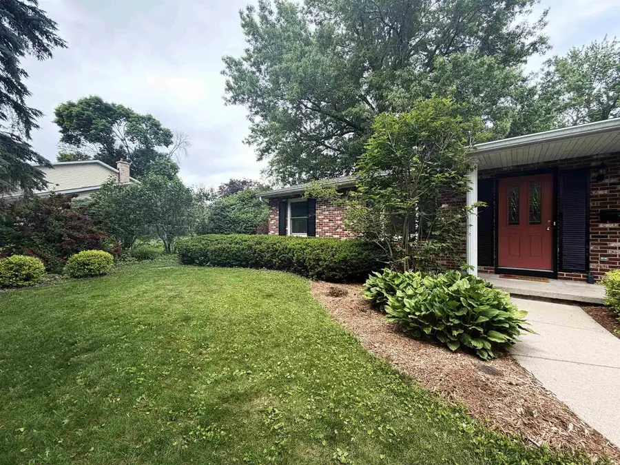 718 Delladonna Way, Madison, WI 53704 - #2