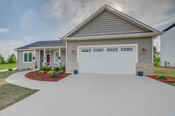 3705 Tanglewood Place, Janesville, WI 53546