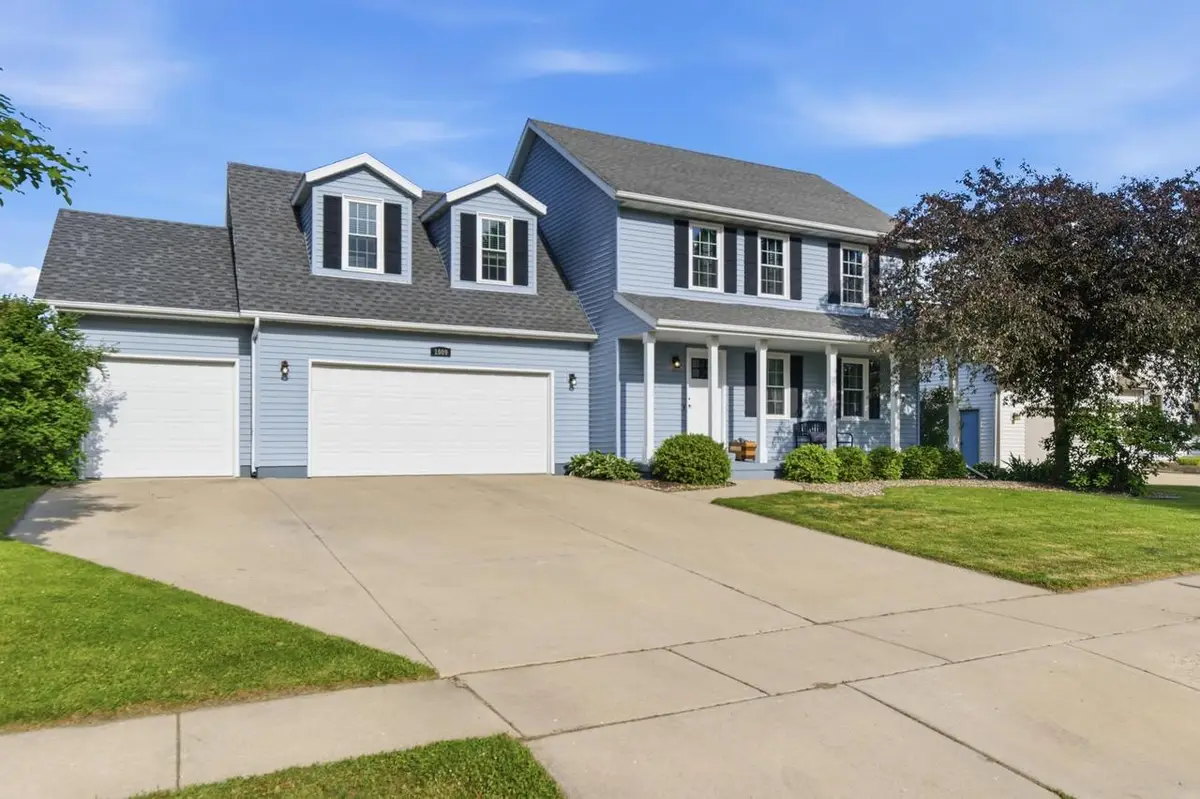 1009 Virgin Lake Drive, Stoughton, WI 53589 - #1
