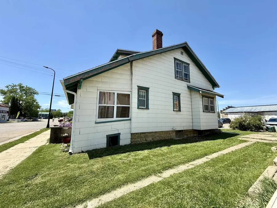 280 W Seminary Street, Richland Center, WI 53581 - #2