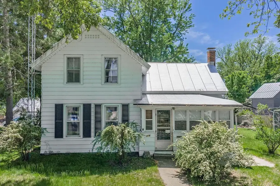 426 4th Street, Baraboo, WI 53913 - #2
