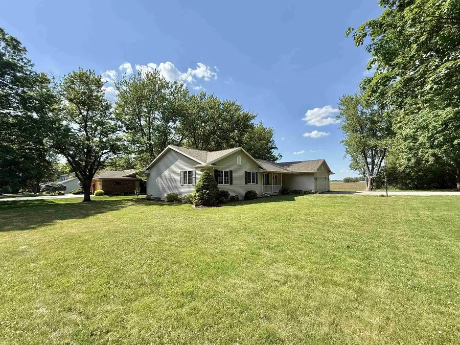 2450 S Lathers Road, Beloit, WI 53511 - #2