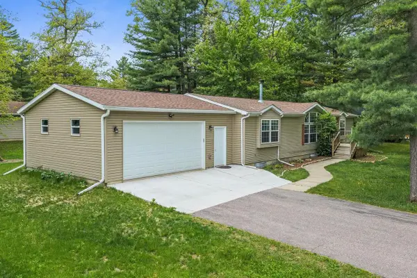 148 Cliffside Drive, Wisconsin Dells, WI 53965