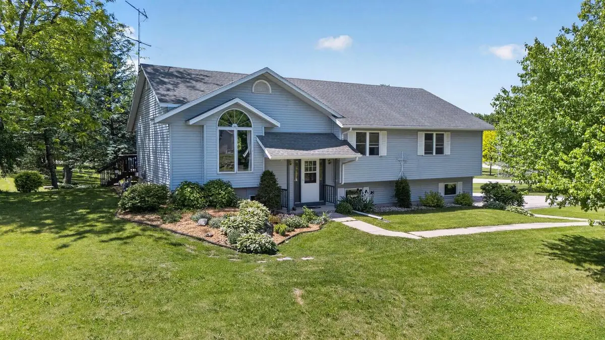 7129 Dorf View Court, Sauk City, WI 53583 - #1