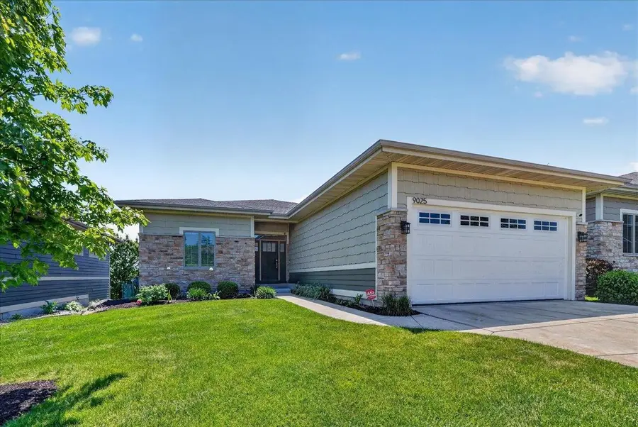 9025 Royal Oaks Circle, Verona, WI 53593 - #2