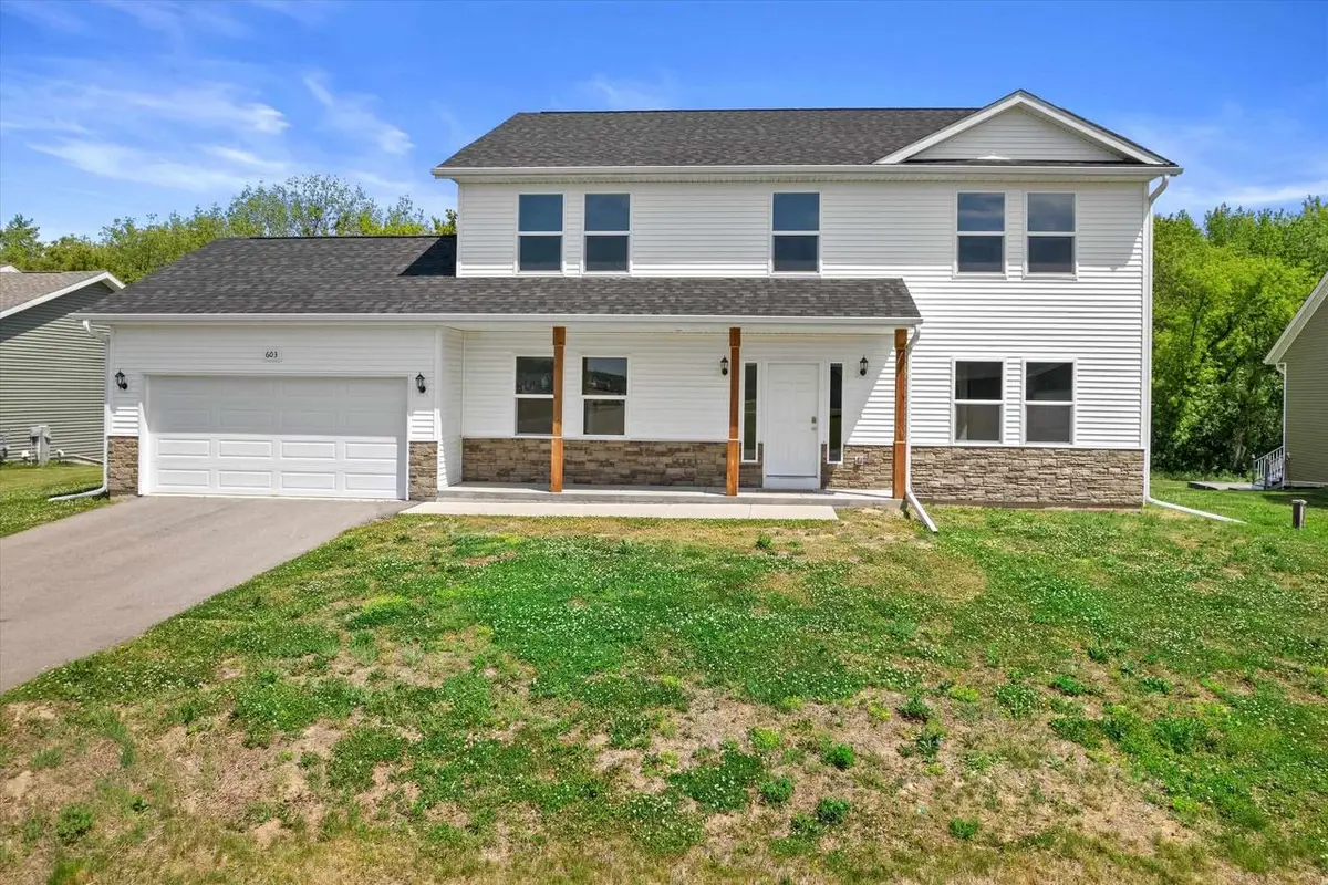 603 E Maple Beach Drive, Edgerton, WI 53534 - #1