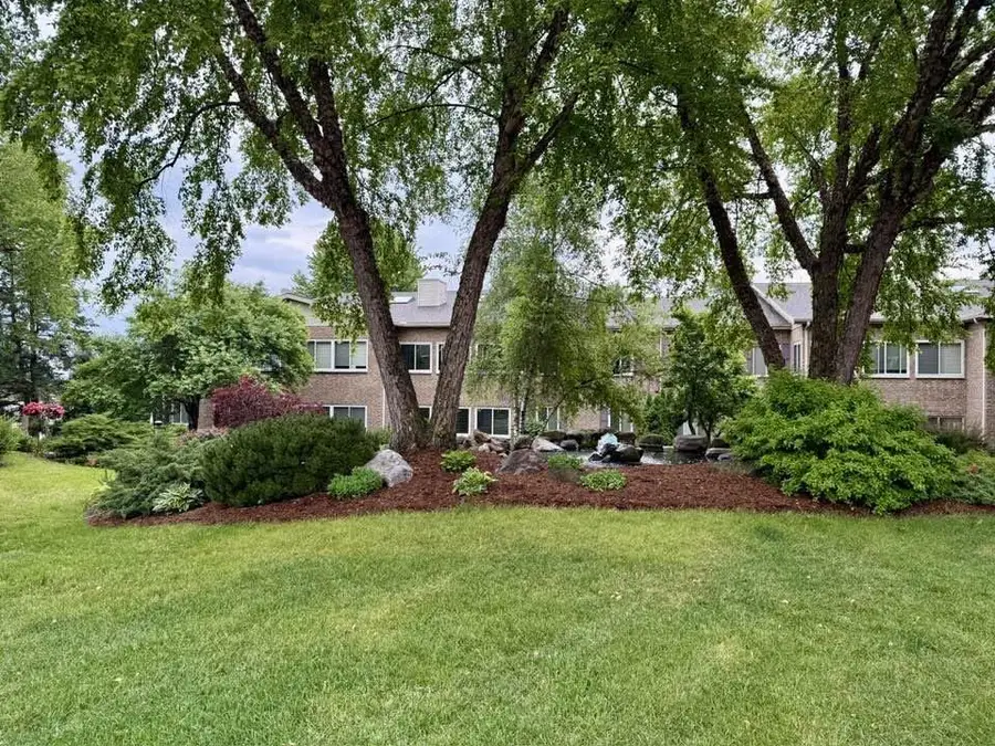 1605 Golf Glen #G, Madison, WI 53704 - #3