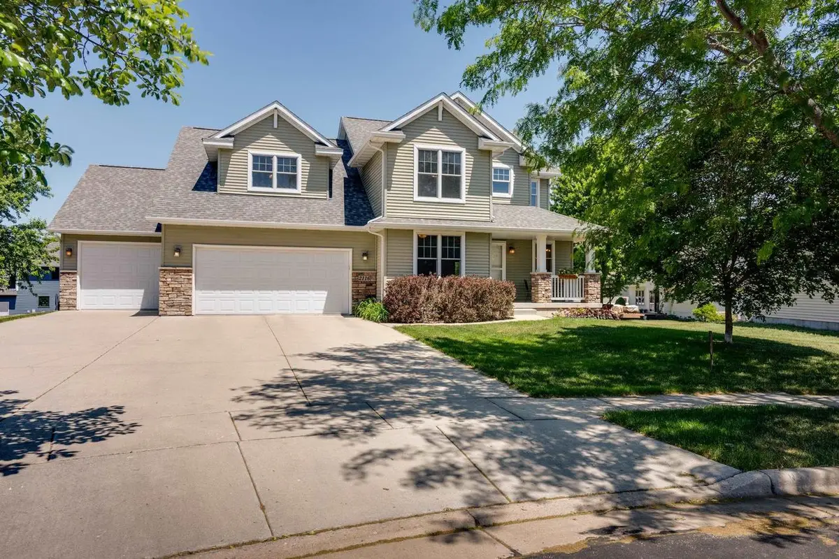 2116 Hoel Circle, Stoughton, WI 53589 - #1