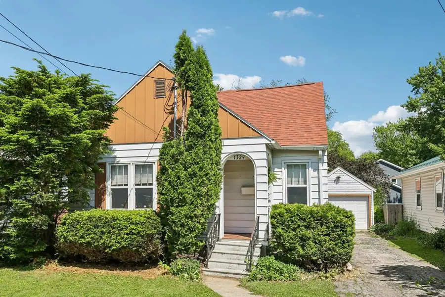 1329 N Sherman Avenue, Madison, WI 53704 - #2