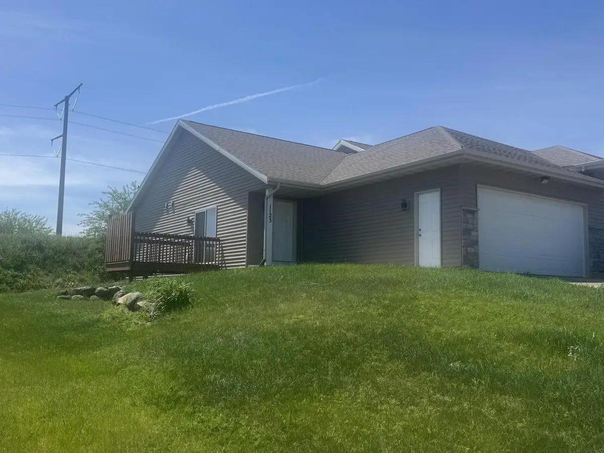 1123 Temple Drive, Mount Horeb, WI 53572 - #1