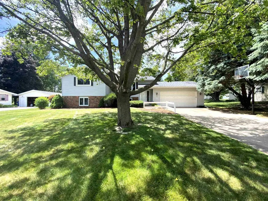 210 Avalon Road, Columbus, WI 53925 - #2