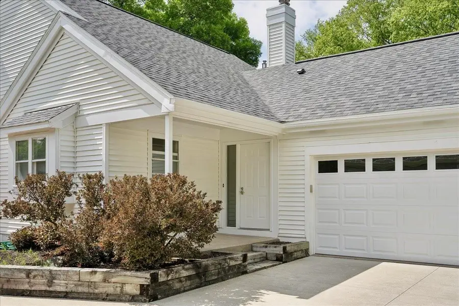 7850 E Oakbrook Circle, Madison, WI 53717 - #2