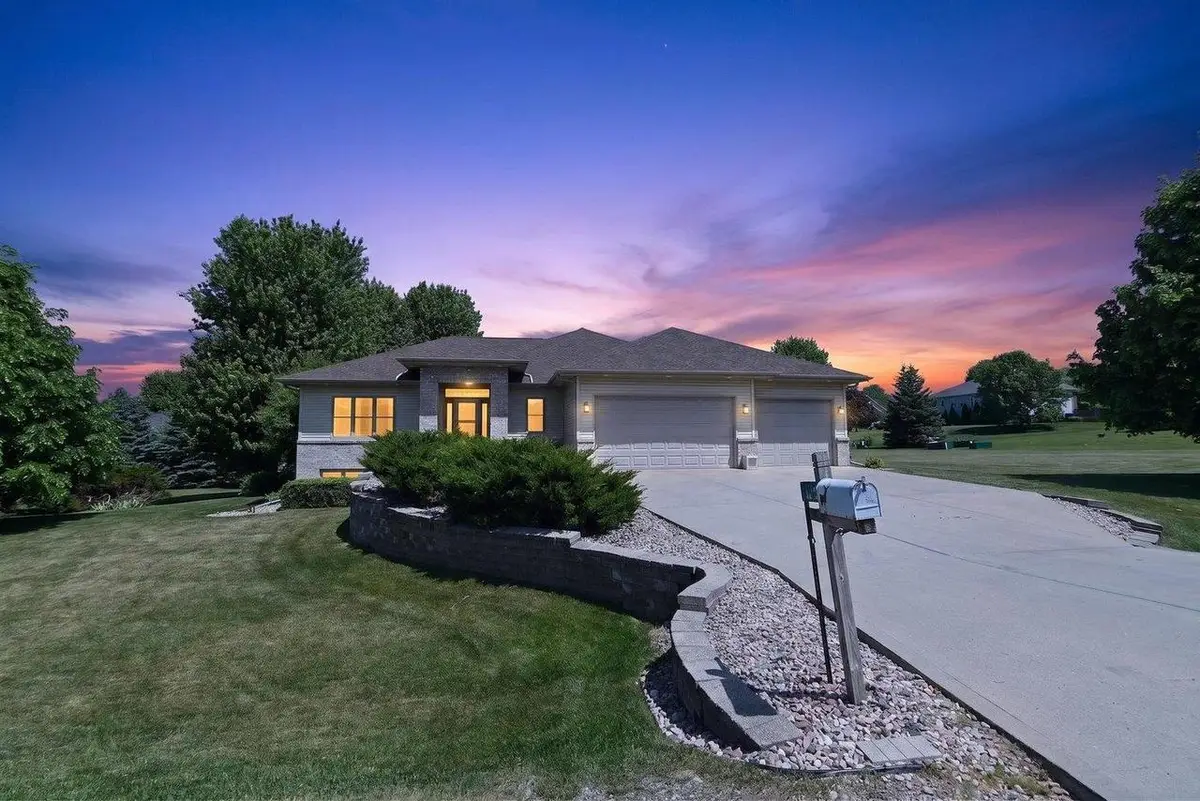 5215 Preservation Place, Sun Prairie, WI 53590 - #1