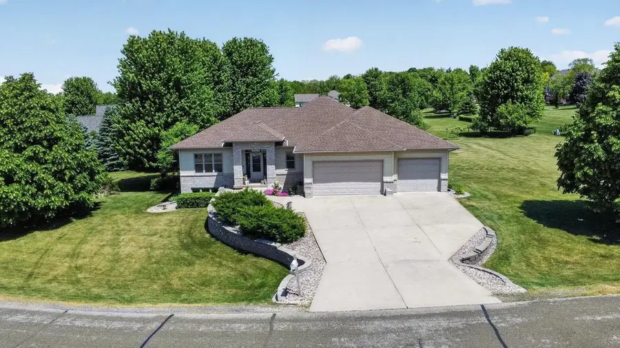 5215 Preservation Place, Sun Prairie, WI 53590 - #2