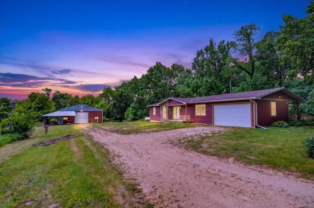 1397 Sayles Trail, Belleville, WI 53508 - #1