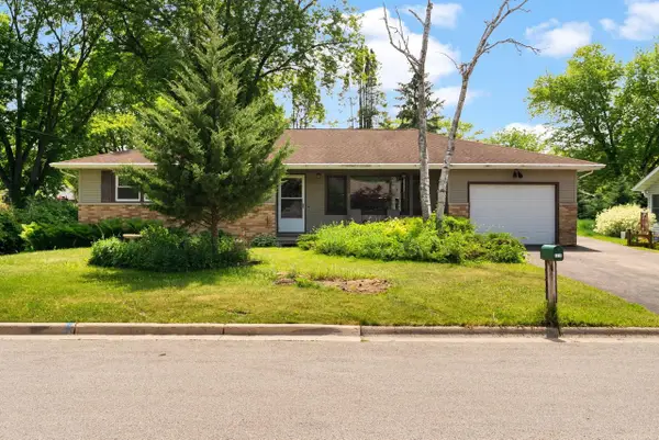 5319 Autumn Lane, Mcfarland, WI 53558
