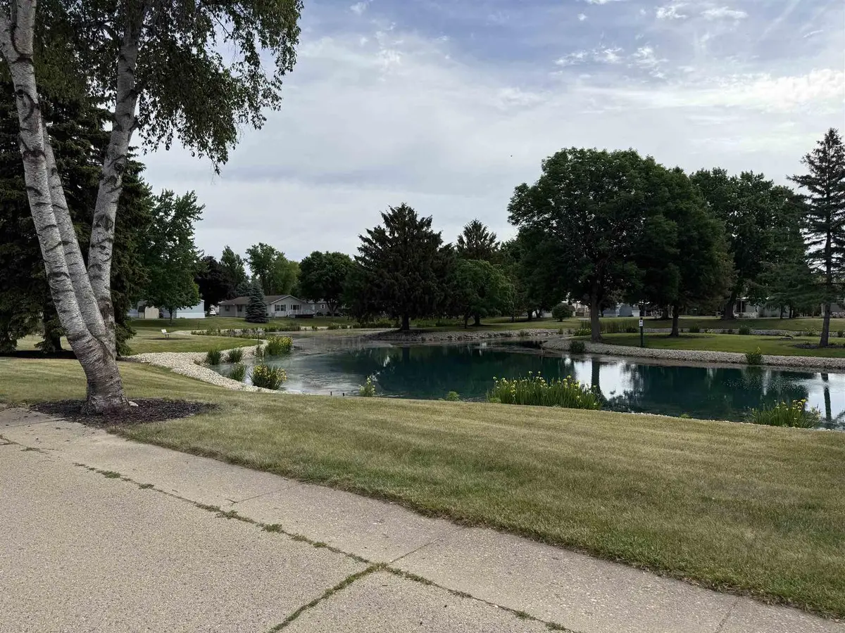 31 Maple Grove Avenue, Jefferson, WI 53549 - #1