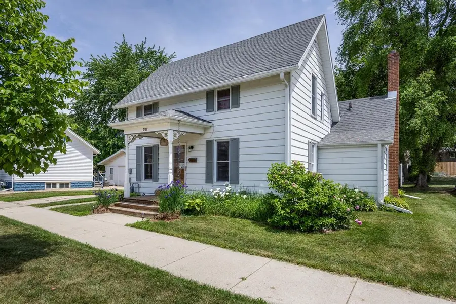 309 S Madison Street, Stoughton, WI 53589 - #2