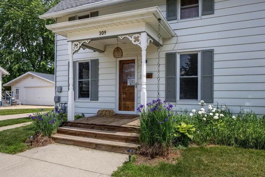 309 S Madison Street, Stoughton, WI 53589 - #3