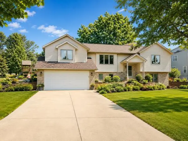 10864 Blue Mountain Avenue, Blue Mounds, WI 53517