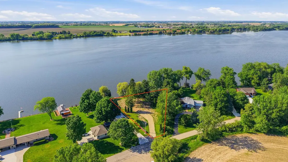 W10904 Glen Drive, Beaver Dam, WI 53916 - #1