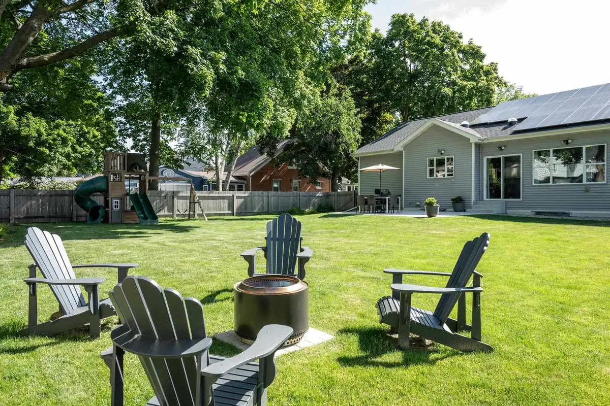 524 N Sherman Avenue, Madison, WI 53704 - #1