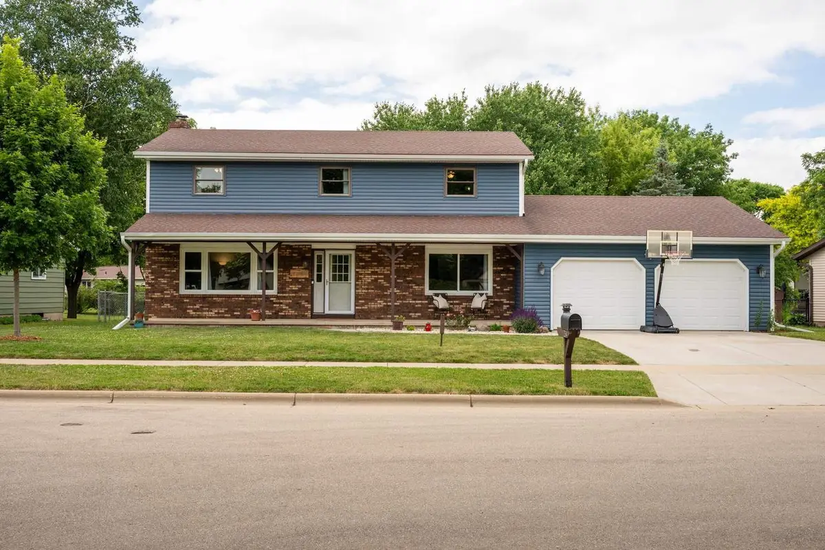 1264 Crossing Ridge Trail, Sun Prairie, WI 53590 - #1