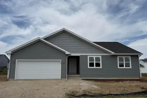 358 Wild Rose Way, Stoughton, WI 53589