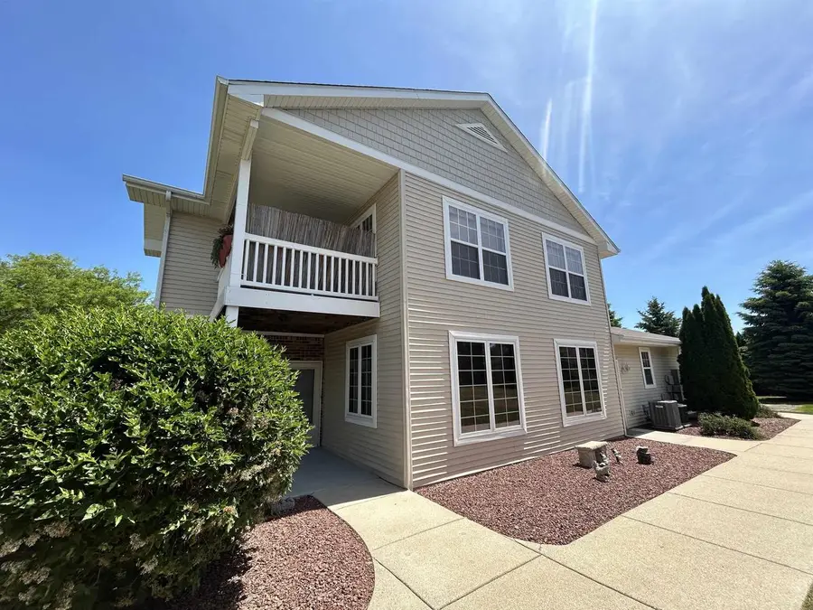 4636 Woodgate Drive, Janesville, WI 53546 - #3
