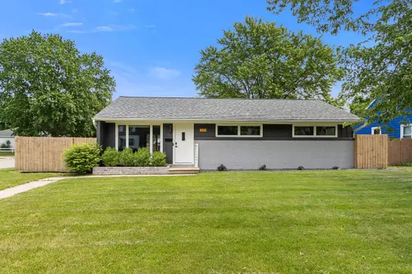 221 Highland Avenue, Portage, WI 53913