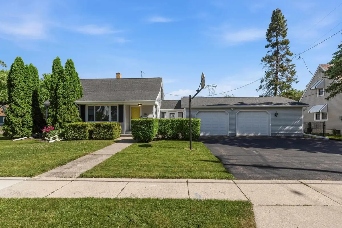 704 E South Street, Beaver Dam, WI 53916 - #1