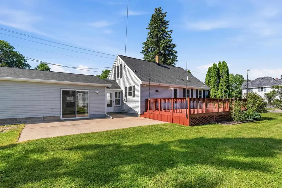 704 E South Street, Beaver Dam, WI 53916 - #3