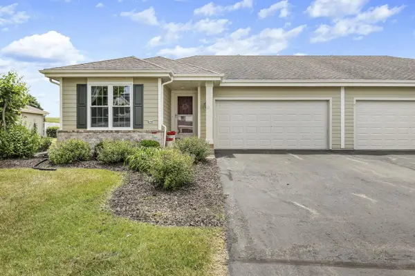 614 Belmont Drive, Watertown, WI 53094
