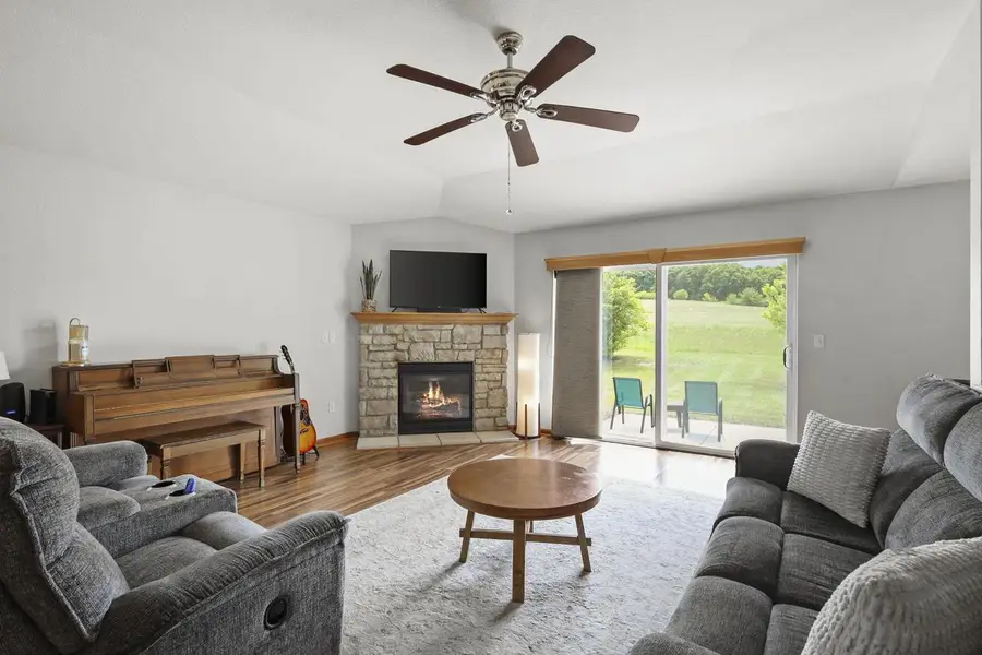 614 Belmont Drive, Watertown, WI 53094 - #2